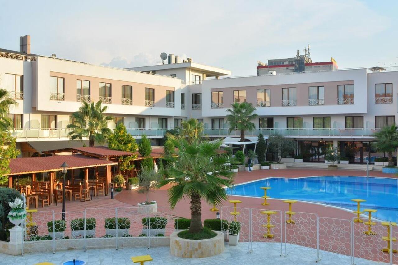 Te Stela Resort Yrsheku Exterior foto